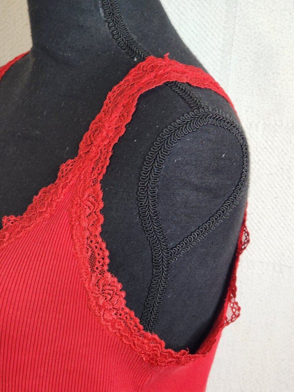 Chico's Red Ribbed Cotton Span Lace Neckline Straps Tank Top Chico Sz 3 US XL 16 - Picture 10 of 16